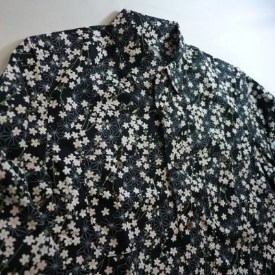 画像2: 衣櫻　 桜柄 プリント シャツ