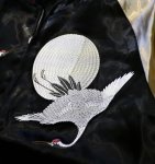 画像5:  Japanesque (ジャパネスク)  月と鶴 刺繍 リバーシブルスカジャン  ブラック／ベージュ (5)