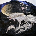 画像3:  さとり satori [ 月に白狼 ]刺繍 リバーシブルスカジャン  GSJR-025 (3)