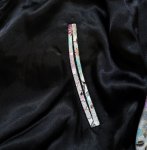 画像6:  Japanesque (ジャパネスク））鶴 刺繍 袖桜縮緬 リバーシブルスカジャン ブラック 3RSJ-302 (6)