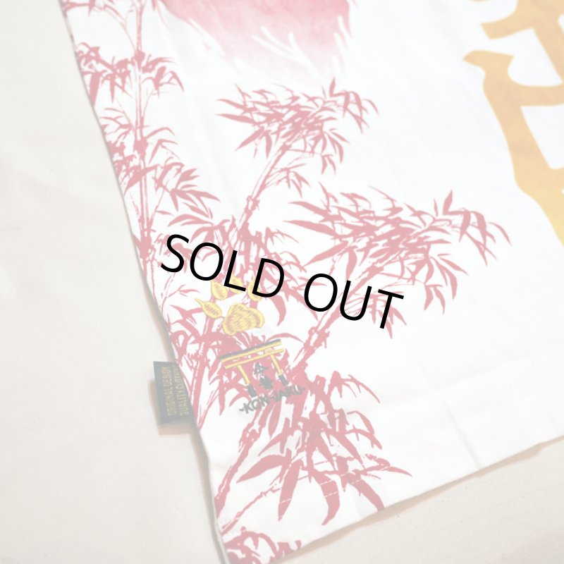 画像15: 今昔 ( KON-JAKU )  [ 狐祈願の社 ] プリント 刺繍 Tシャツ KJ-26002 (15)