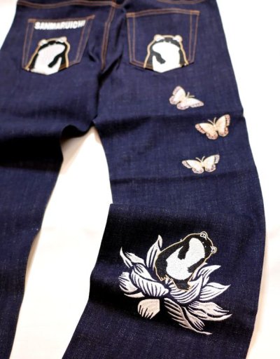 画像1: 参丸一    [ 菊と蝶 ]　刺繍 デニムパンツ SM-30816 インディゴブルー