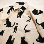 画像2: [ 黒猫 ]  手書き風プリント  半袖袖シャツ  日本製 79416 ナチュラル (2)