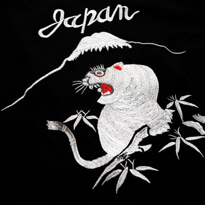 画像1: Japanesque （ジャパネスク） [ 白竜と白虎 ] 総刺繍  スカTシャツ  JST-402  ブラック