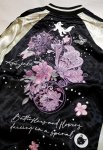 画像3: 今昔 -KON-JAKU- [ 螺旋に舞う ] 総刺繍 リバーシブルスカジャン  KJ-29199  ブラック×ホワイト／ワイン (3)