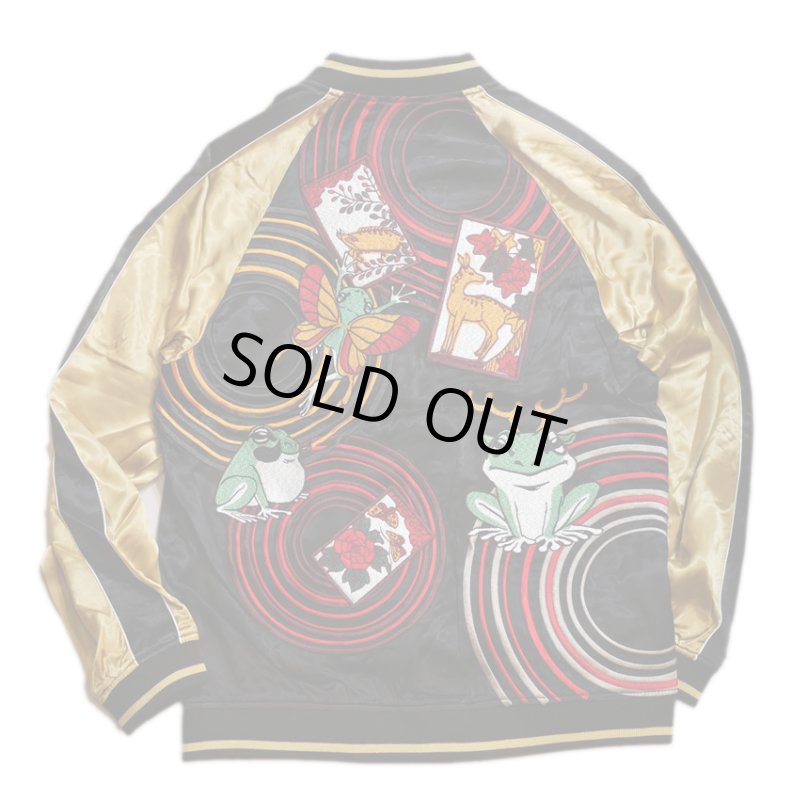 画像1: 参丸一（サンマルイチ）[ 花札猪鹿蝶 ] 花札蛙 総刺繍 リバーシブルスカジャン  SM-30612 ブラック×ゴールド (1)