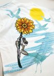 画像3: 参丸一 (サンマルイチ）[ ひまわりに乗って]　プリント 刺繍 Ｔシャツ SM-30619 ホワイト (3)
