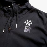 画像4: LIN (リン） Lamy and Earl  [ 和楽器猫 ] 薄地天竺 総刺繍パーカー AL-75617 ブラック (4)