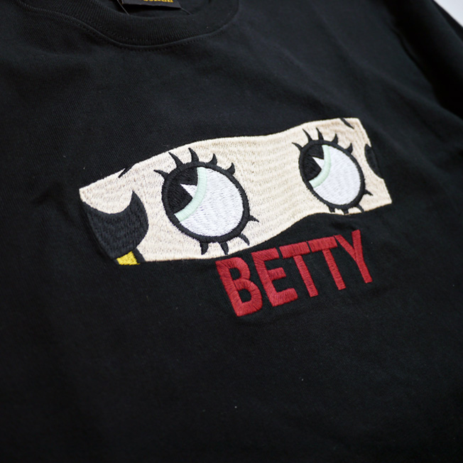 BETTY BOOP × LOWBLOW KNUCKLE コラボ [ ナースベティ ] 刺繍 Tシャツ 