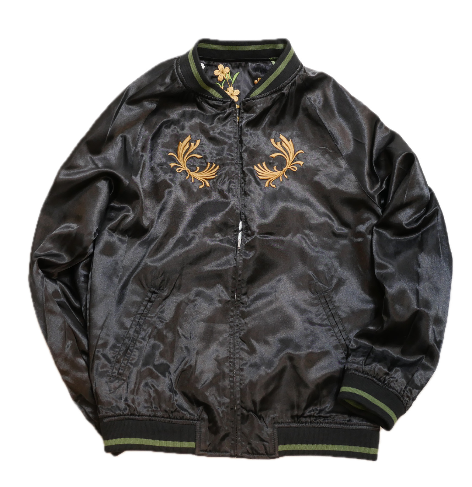 イオラニ 桜吹雪刺繍 リバーシブル スカジャン 和柄　レーヨン　M Japan イオラニ 桜吹雪刺繍 リバーシブル スカジャン 和柄 レーヨン M